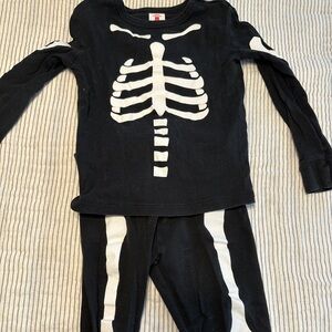 Skeleton pajamas